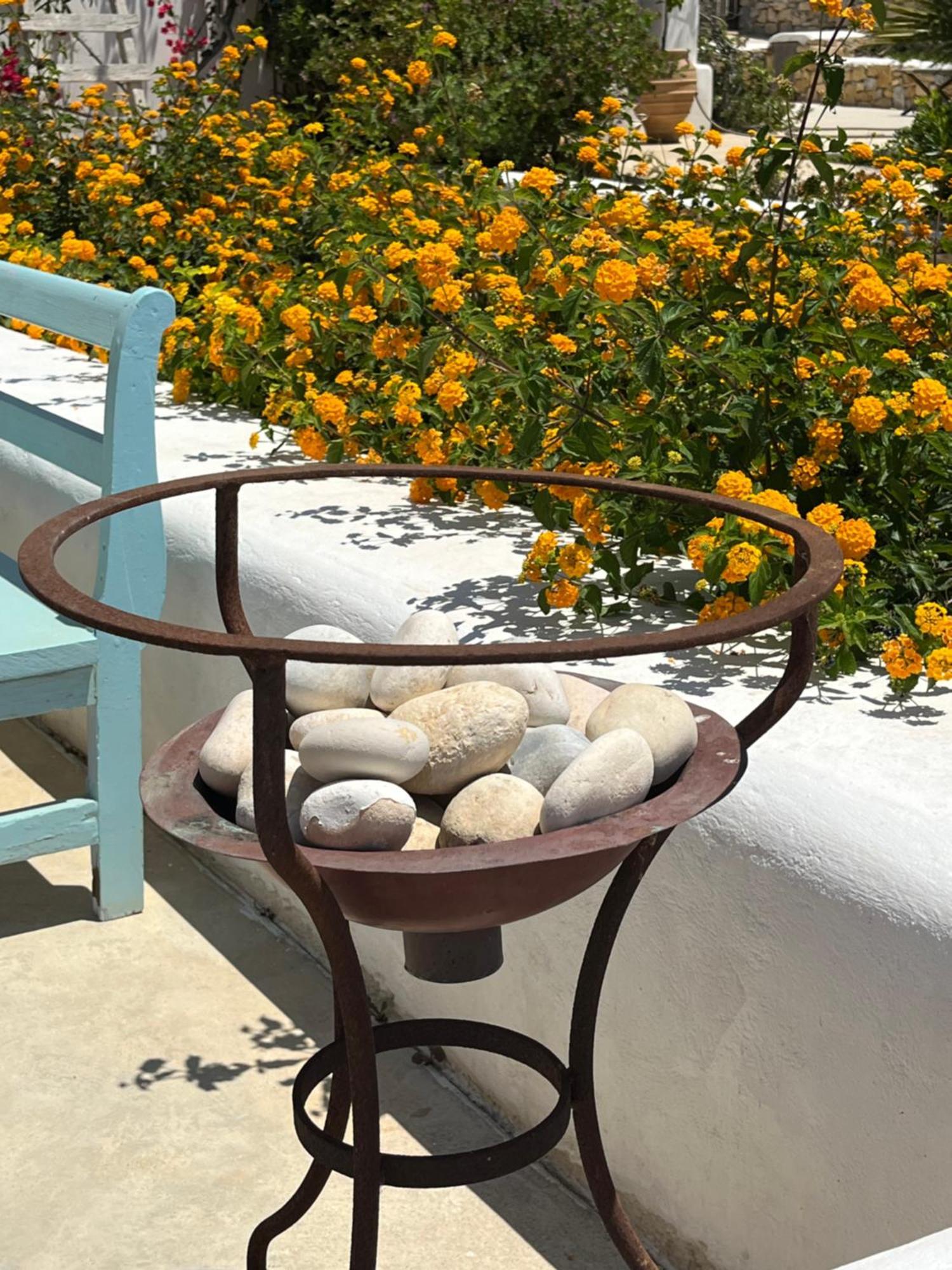 Villa Theia - Selene , Appartement De Charme Pour 4 A 6 Personnes Pres De La Plage Et Du Village De Koufonissi Koufonisia Exterior foto